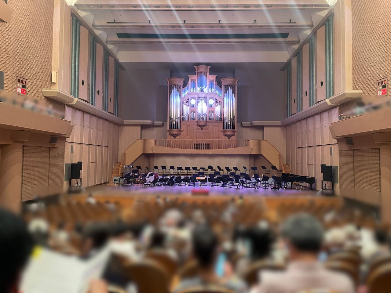 ホールM